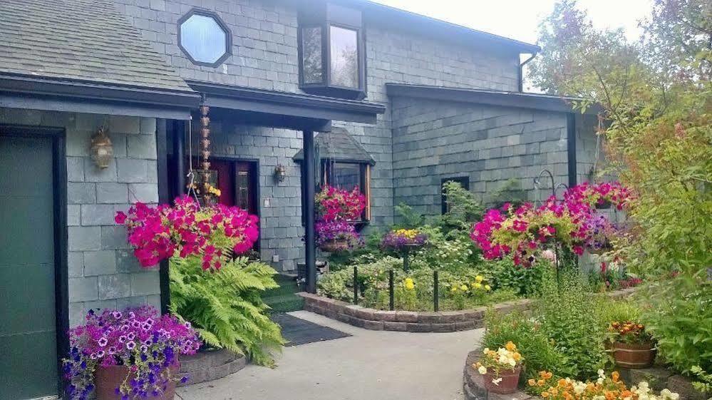 Alaska House Of Jade Bed And Breakfast Anchorage Eksteriør billede
